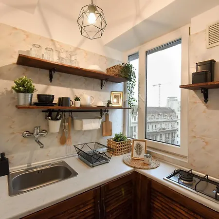 Апартаменти Chic With Breathtaking Views Over Calea Victoriei - Your Heaven