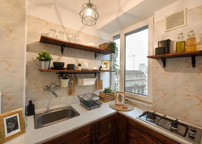 Апартаменти Chic With Breathtaking Views Over Calea Victoriei - Your Heaven