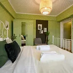 Chic With Breathtaking Views Over Calea Victoriei - Your Heaven * Bucharest