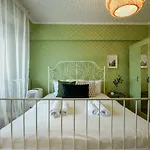 Apartment Chic With Breathtaking Views Over Calea Victoriei - Your Heaven Bucharest