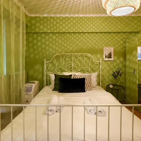 Chic With Breathtaking Views Over Calea Victoriei - Your Heaven *